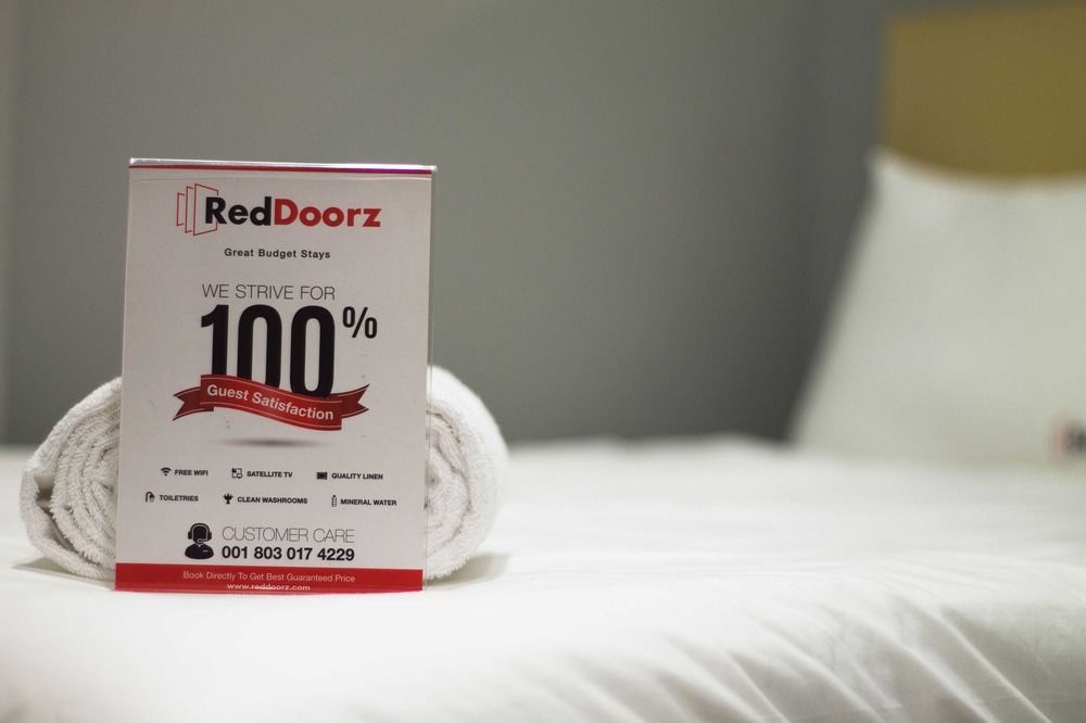 Reddoorz Plus @ Guntur Raya Setiabudi Jakarta Extérieur photo