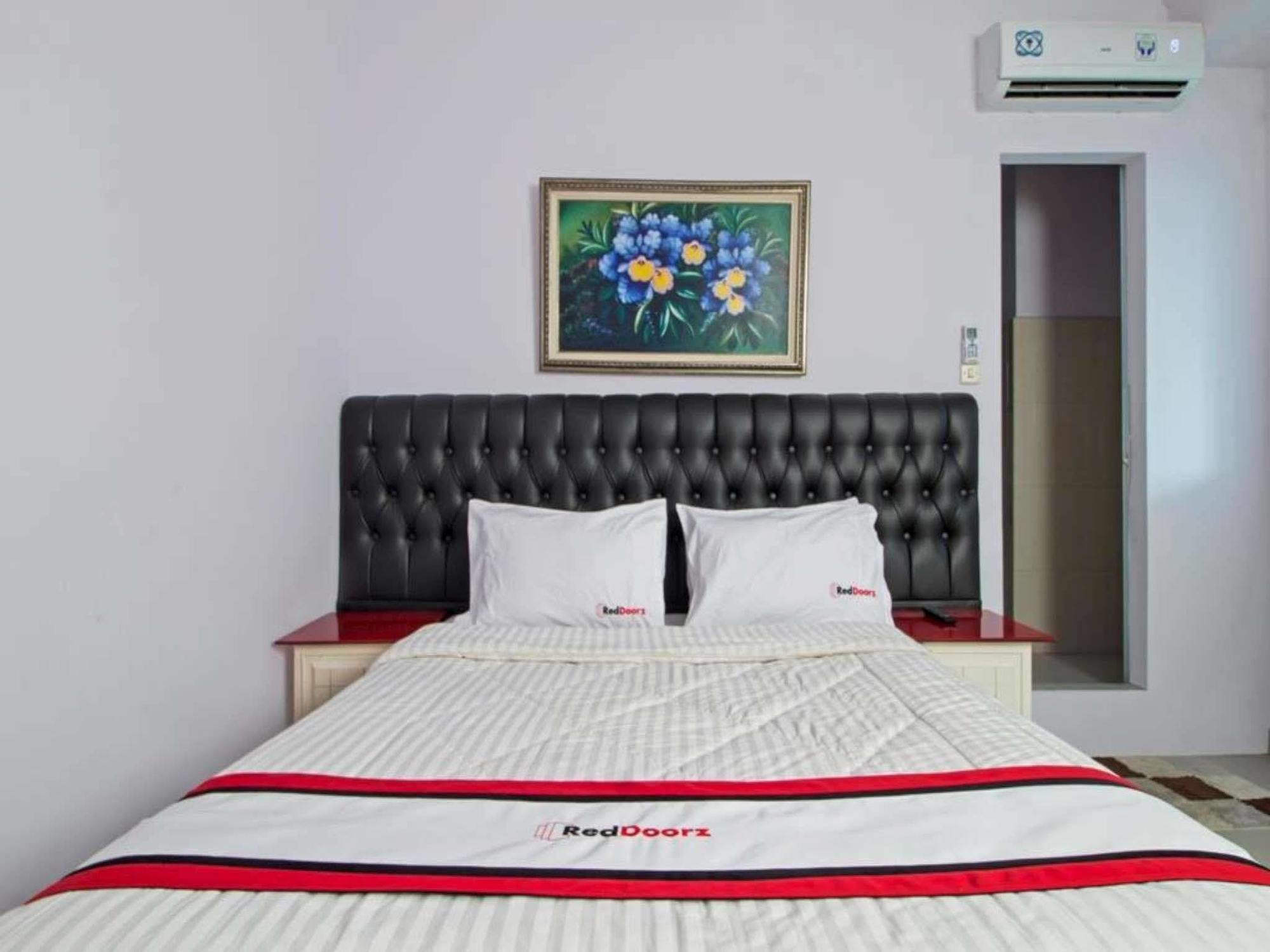 Reddoorz Plus @ Guntur Raya Setiabudi Jakarta Extérieur photo