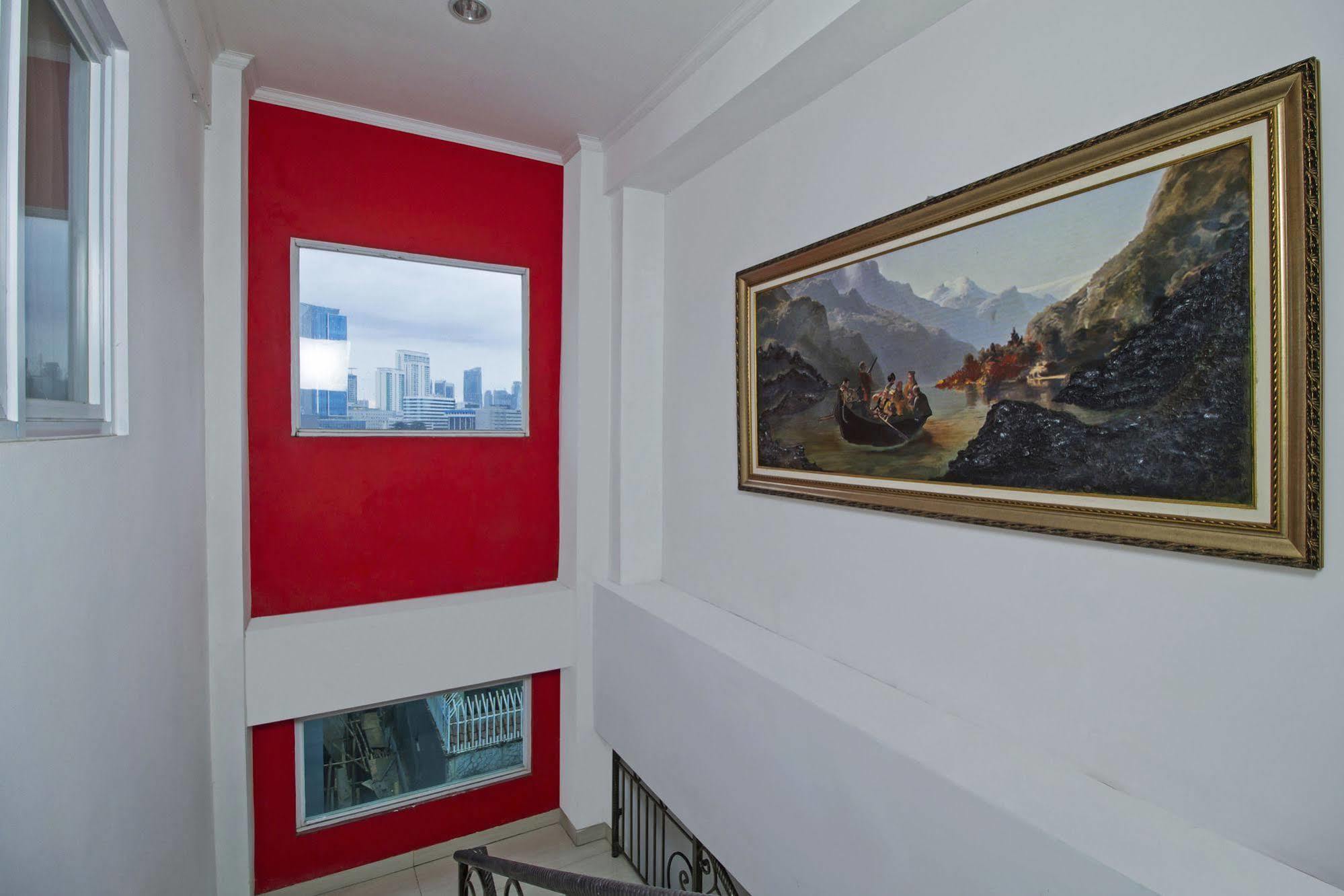Reddoorz Plus @ Guntur Raya Setiabudi Jakarta Extérieur photo